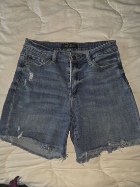 Judy Blue Mid Wash Distressed Denim Cutoff Shorts